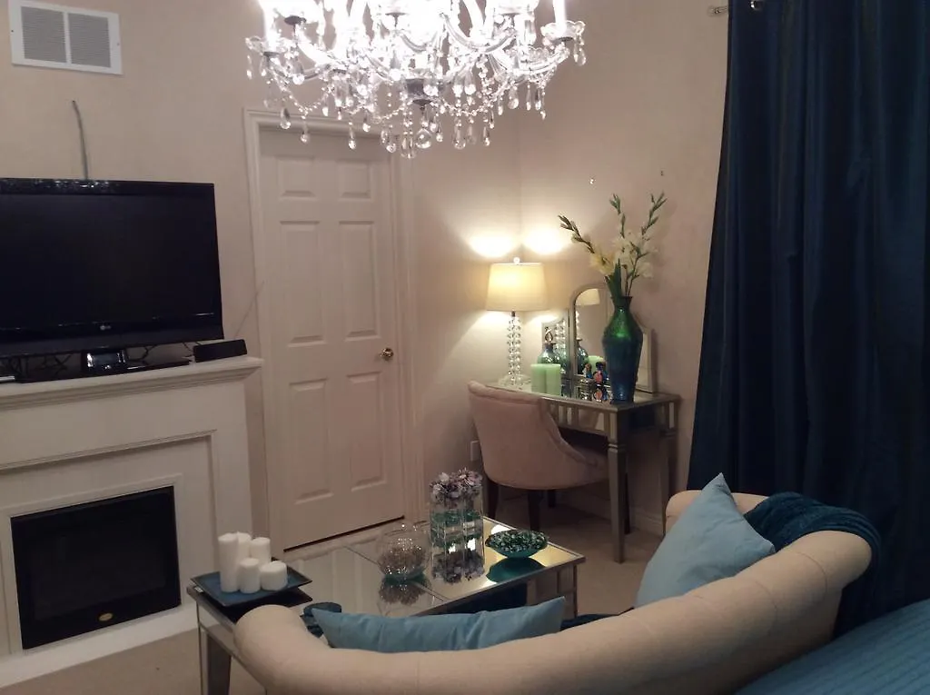 Oasis In Midtown Toronto Apartment Canada