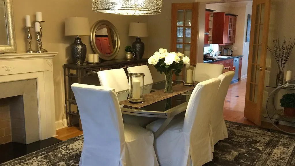 Homestay Oasis In Midtown Toronto Apartment