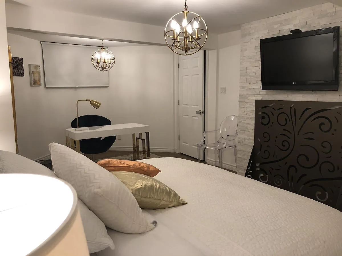 Homestay Oasis In Midtown Toronto Apartment Canada