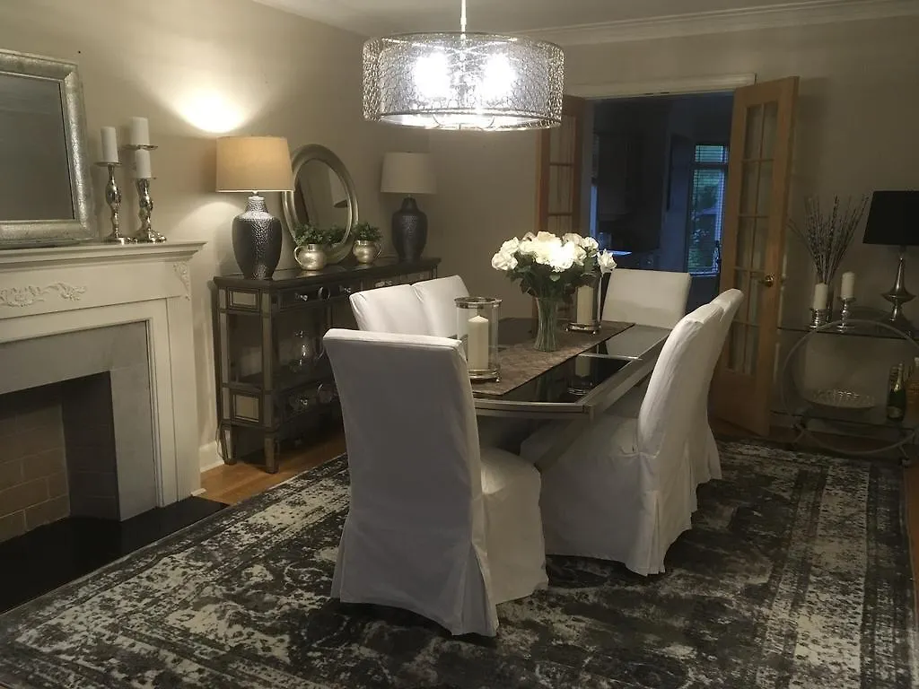 Oasis In Midtown Toronto Apartment 0*,